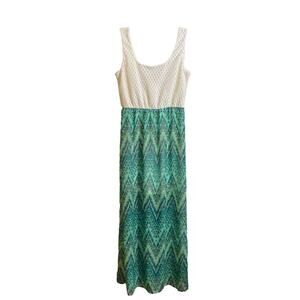 Lily Rose Maxi Dress Green Aztec Tribal Pattern‎ Lined- Size M